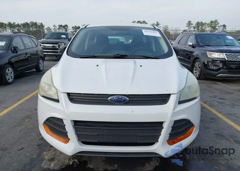 2013 Ford Escape S из США, поврежденный, VIN 1FMCU0F7XDUA54678